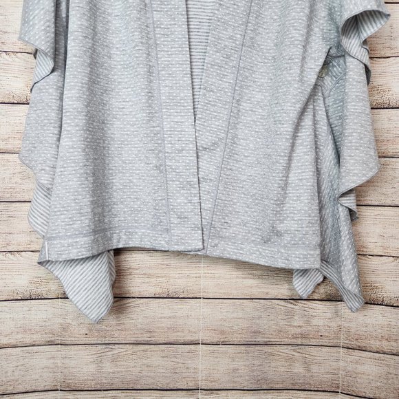 Cabi Women's Sweater Size M/L Gray White Open Front Circle Cardigan - Picture 3 of 15
